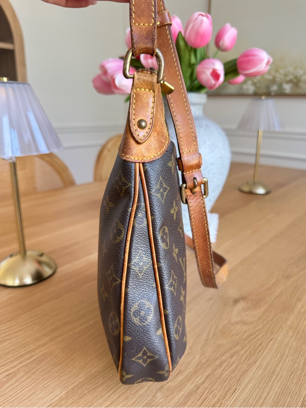 ✅AUTHENTIC✅LOUIS VUITTON ODEON MM BAG - Picture 3 of 11